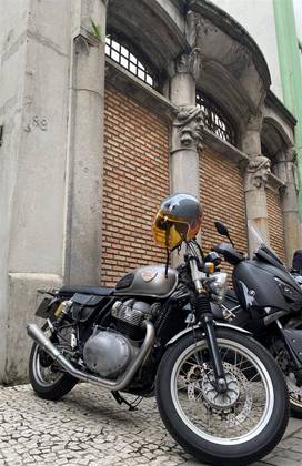 ROYAL ENFIELD INTERCEPTOR 